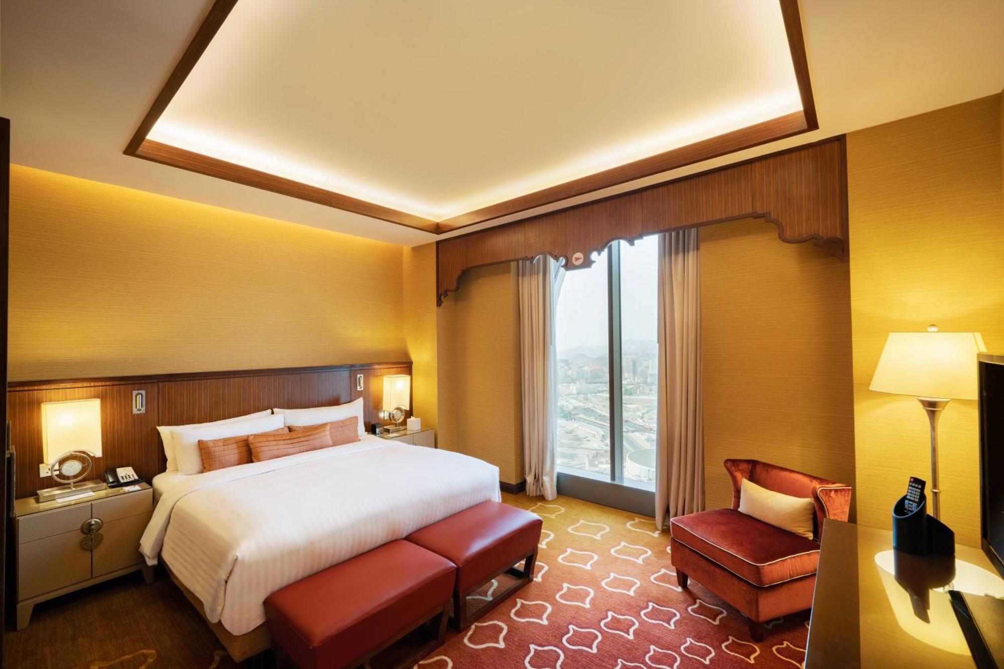 Jabal Omar Marriott Hotel Makkah Mecca Exterior photo A bedroom at the hotel